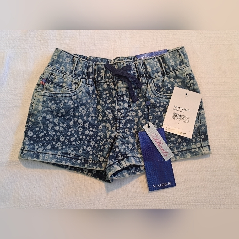 Vigoss girls size 7 enzyme navy flowered shorts, New